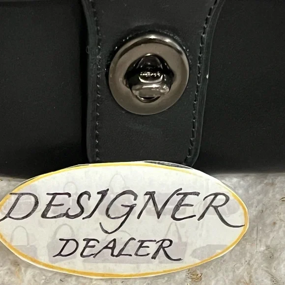 COACH Heritage Map Smooth Leather Crossbody C2906 GUC! - Picture 3 of 12